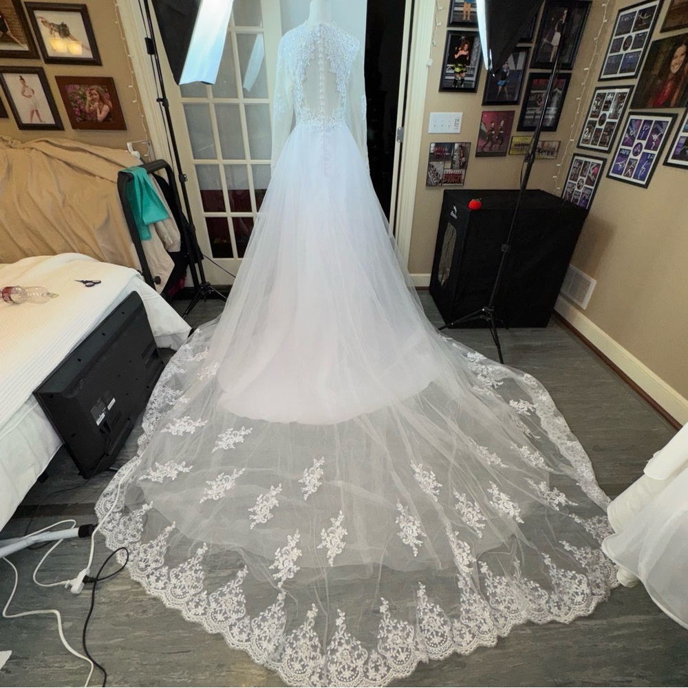 A-Line Long Sleeves Lace Tulle Court Train Wedding Dress - Picture 8 of 17